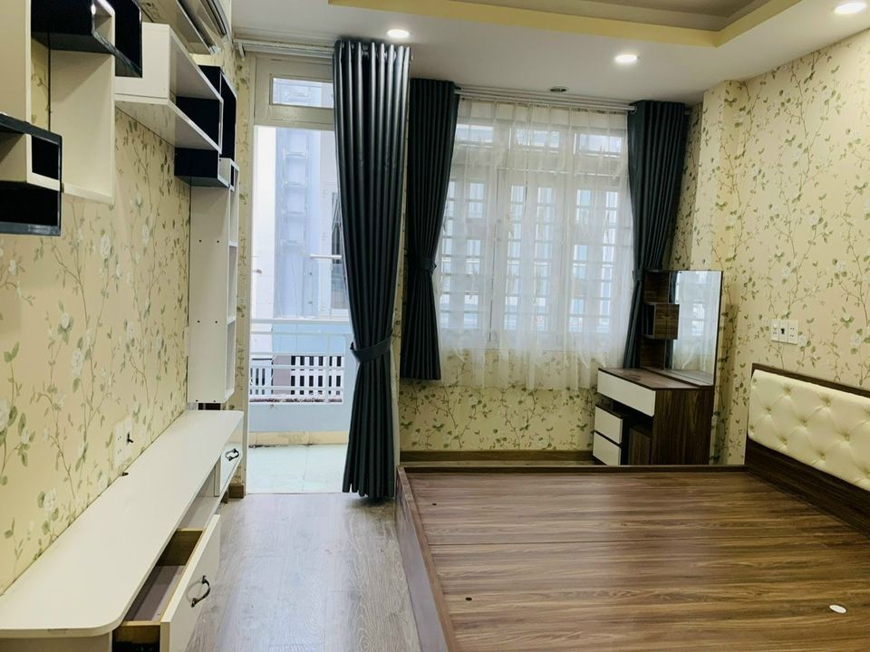 Bán GAP nhà SỔ HỒNG RIÊNG Hoàn công đầy đủ HẺM XE HƠI THỊ TRẤN NHÀ BÈ KDC Sài Gòn Mới