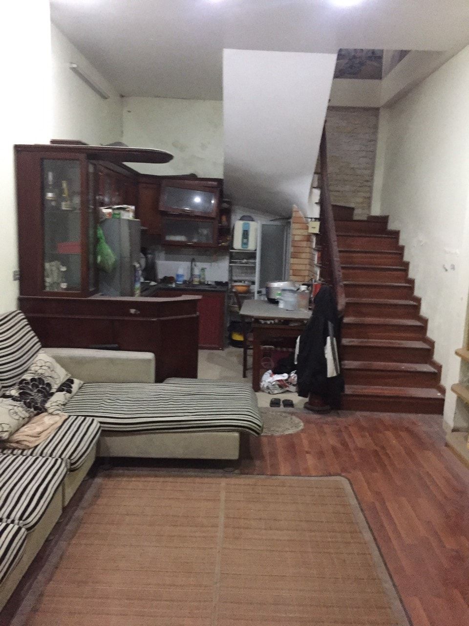 Cho thuê nhà nguyên căn tại Phú Đô - Nam Từ Liêm Diện tích: 35m2 x 5 tầng Thiết kế 3 PN