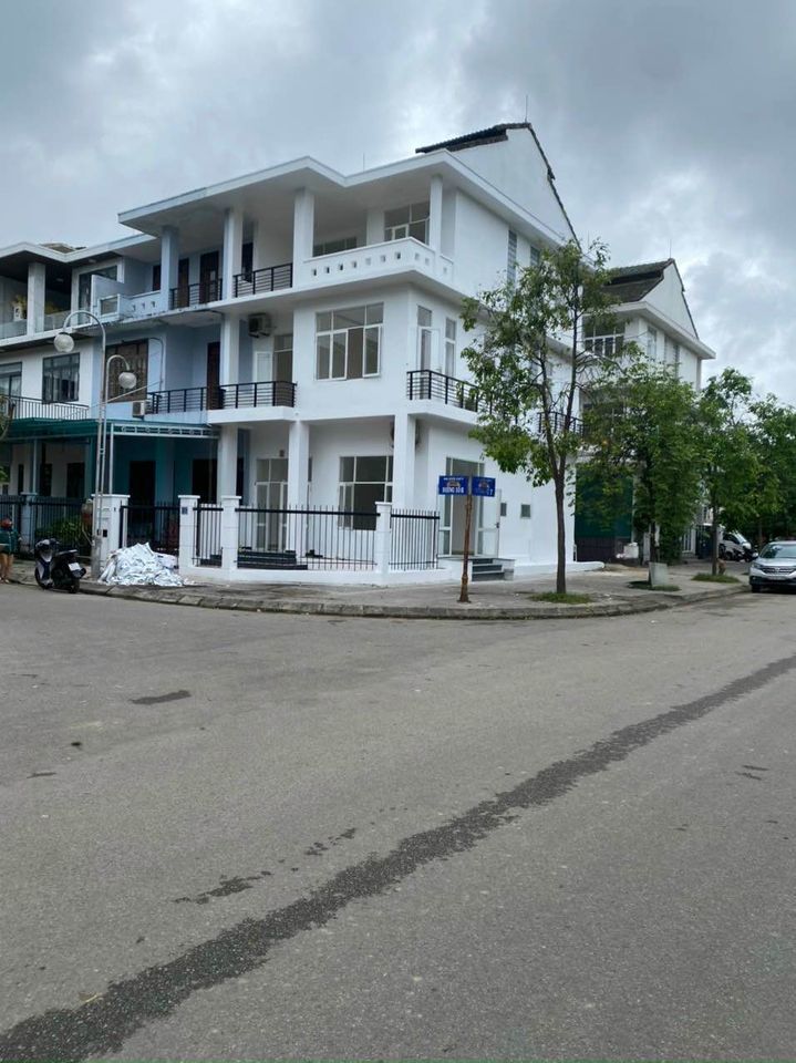 BÁN NHÀ NHÀ HOÀN THIỆN 3 TẦNG AN CỰU CITY 2 MẶT TIỀN THOÁNG Diện tích 122m Hướng tây bắc