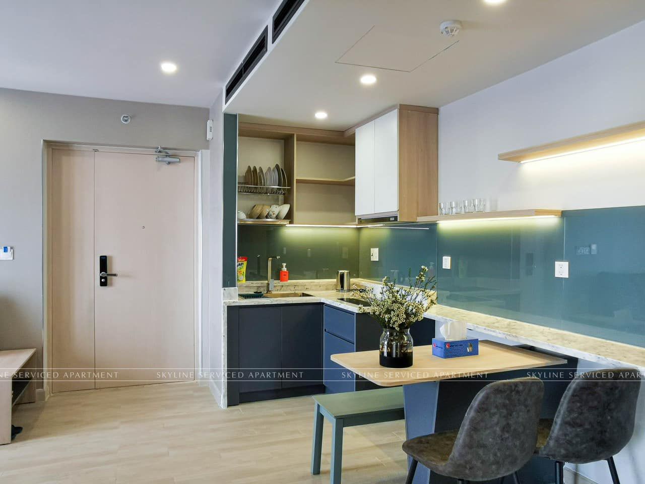 BÁN GẤP Gold Coast 1 Trần Hưng đạo, p. Lộc thọ 2 phòng ngủ 2 toilet 61,5m2