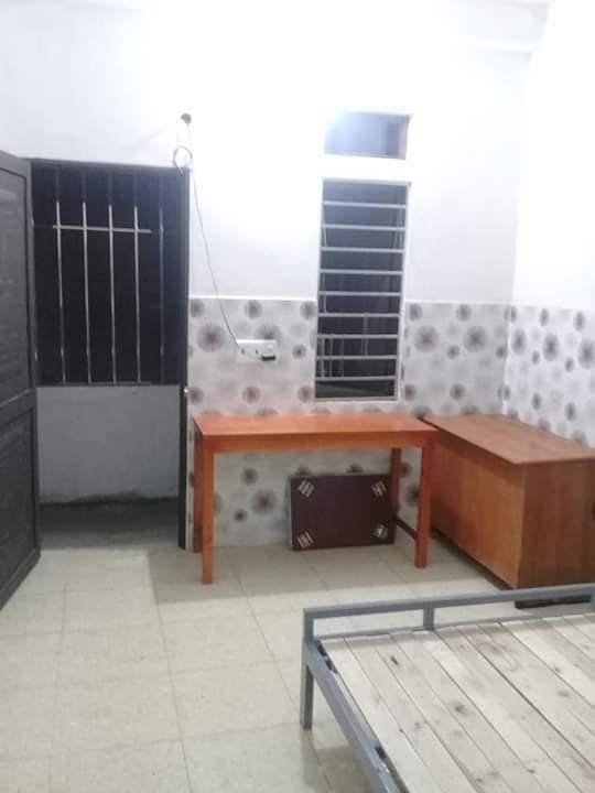 phòng trọ cho sv thuê 09/02 ngõ 455 đường lý bôn, khép kín rộng sạch đẹp rất gần trường gần chợ