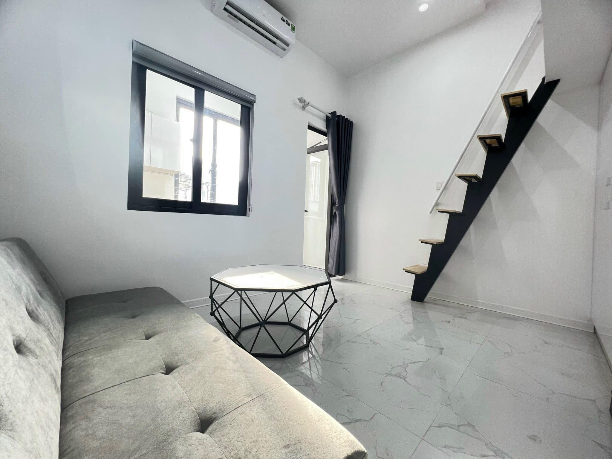 PHÒNG CỰC ĐẸP TRONG CĂN CCMN 7 TẦNG VỪA MỚI KHAI TRƯƠNG XUÂN THỦY CẦU GIẤY