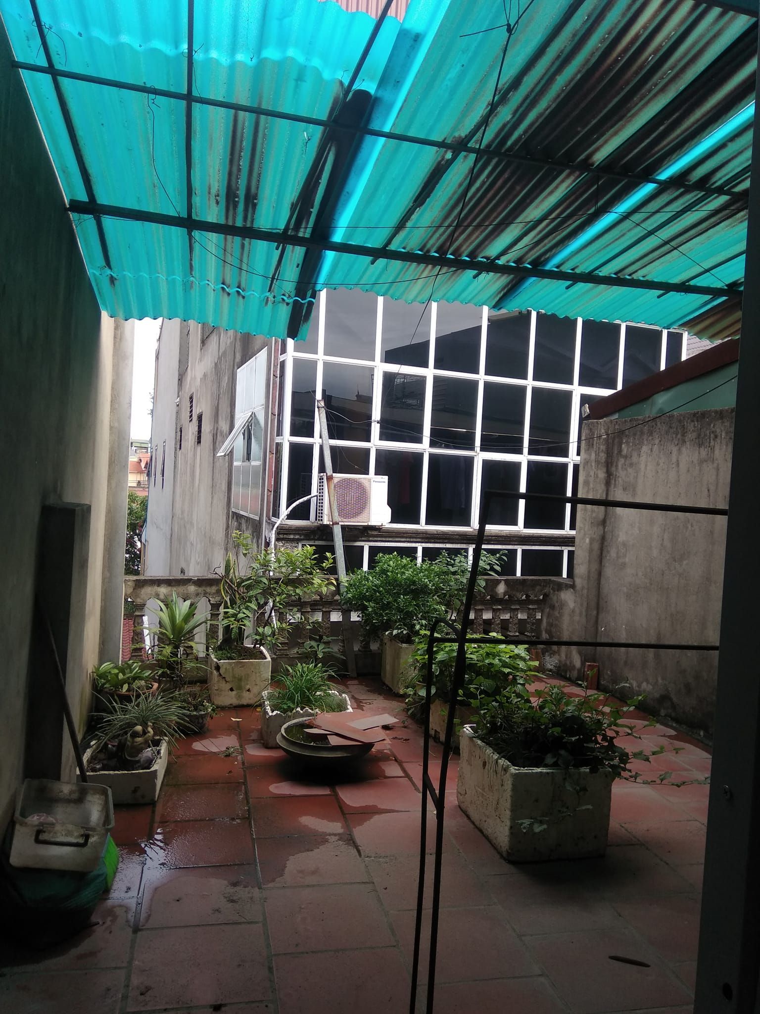 Cho thuê nhà Nguyên Căn 3 tầng - ngõ 95/4 phố vũ xuân thiều. DT 50m2. Nhà gồm 2 ngủ, 1 khách, 3wc