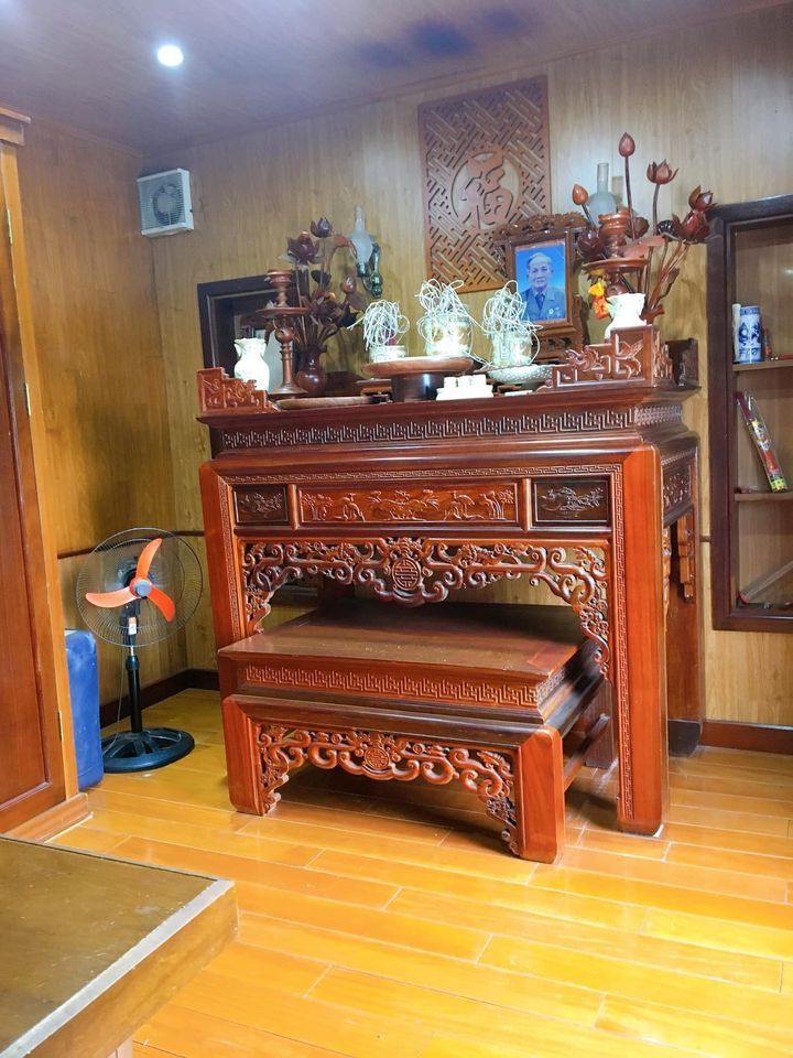 CHỈ 1,8 TỶ CÓ NHÀ 3 TẦNG PHỐ ĐỊNH CÔNG. DIỆN TÍCH 38M. NHÀ 2 MẶT NGÕ. NHÀ CỦA ĐẠI GIA GỖ.
