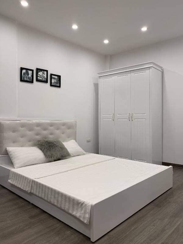 Bán nhà Đội Cấn, Ba Đình Đình DT 32m, 5T, MT4.5m Giá 4.62 tỷ có thương lượng Gần chợ Cống Vị