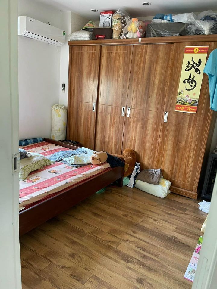 Chung cư Trần Quý Kiên 62m, 2 phòng ngủ, 1 vệ sinh, chào 2.2 tỷ thương lượng Nhà mới sửa nên mới
