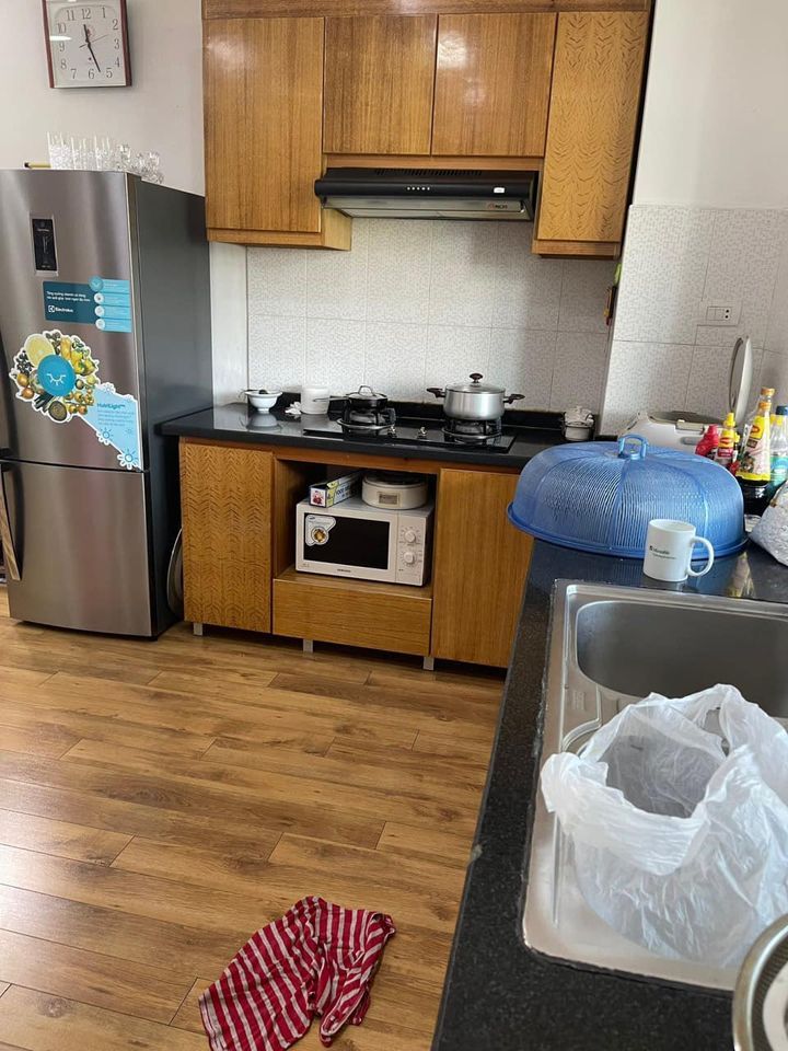 Chung cư Trần Quý Kiên 62m, 2 phòng ngủ, 1 vệ sinh, chào 2.2 tỷ thương lượng Nhà mới sửa nên mới