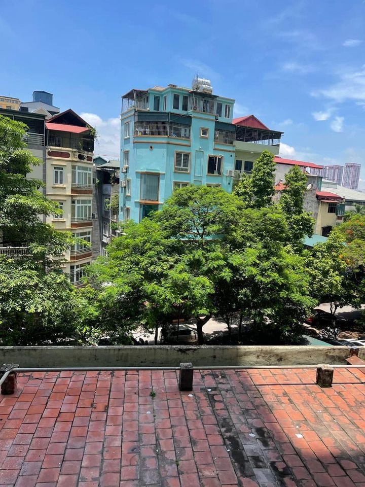 Chung cư Trần Quý Kiên 62m, 2 phòng ngủ, 1 vệ sinh, chào 2.2 tỷ thương lượng Nhà mới sửa nên mới