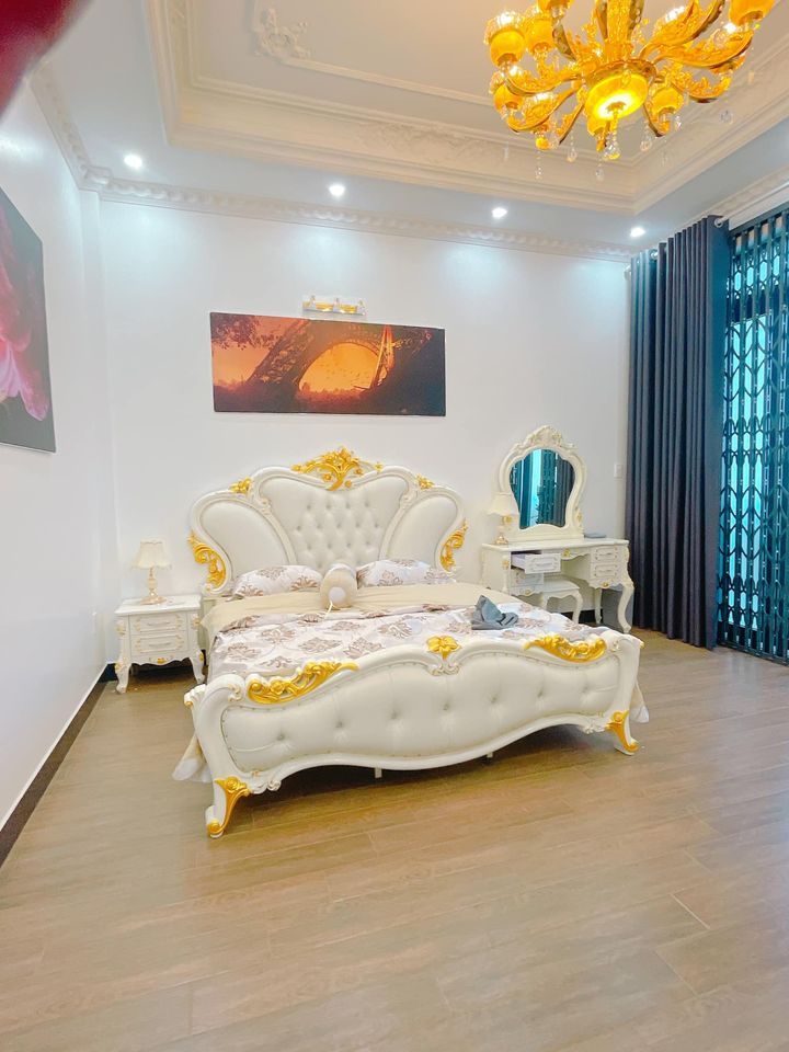 Do chủ nhà đi nước ngoài định cư nên cần bán nhà đường Cao Lổ, khu Licogi P1 Tp Cà Mau