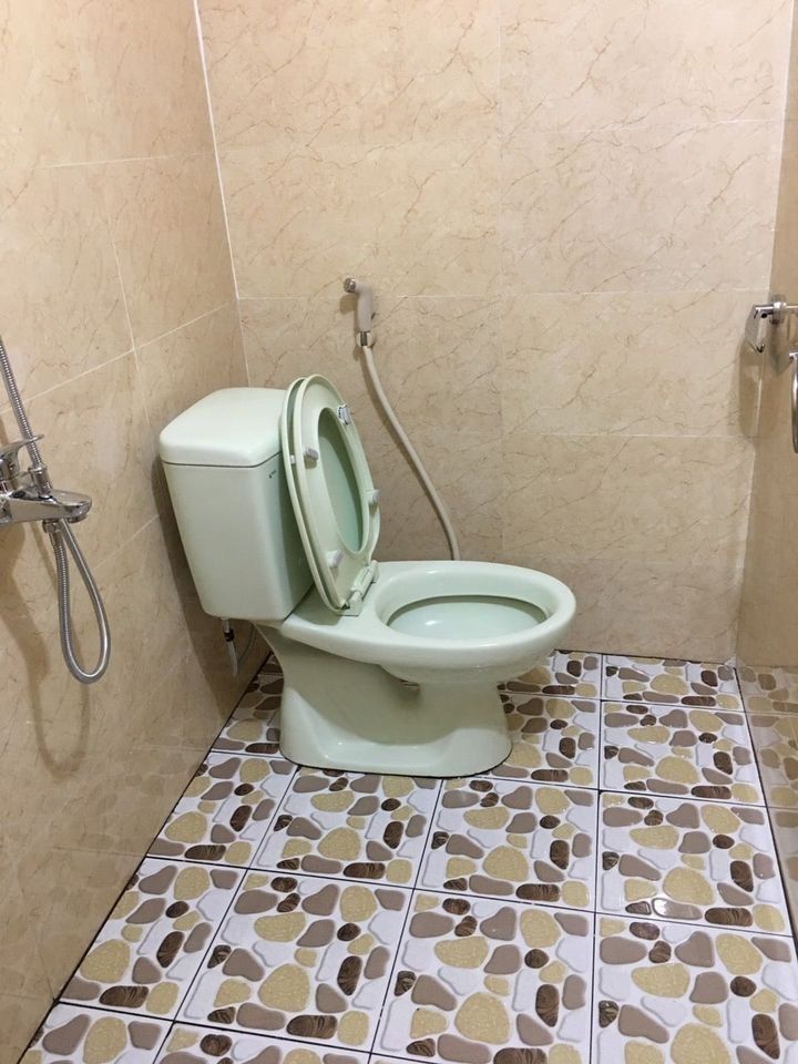 Cho thuê căn hộ nhà riêng 50m2 có gác xép rộng rãi, nhà mới sạch sẽ an ninh tốt khu dân trí cao