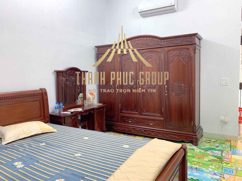 GIA ĐÌNH CHUYỂN LÊN HÀ NỘI MUỐN BÁN CĂN NHÀ VƯỜN 2 Tầng RỘNG 220M2 GẦN TIỂU HỌC NINH KHÁNH