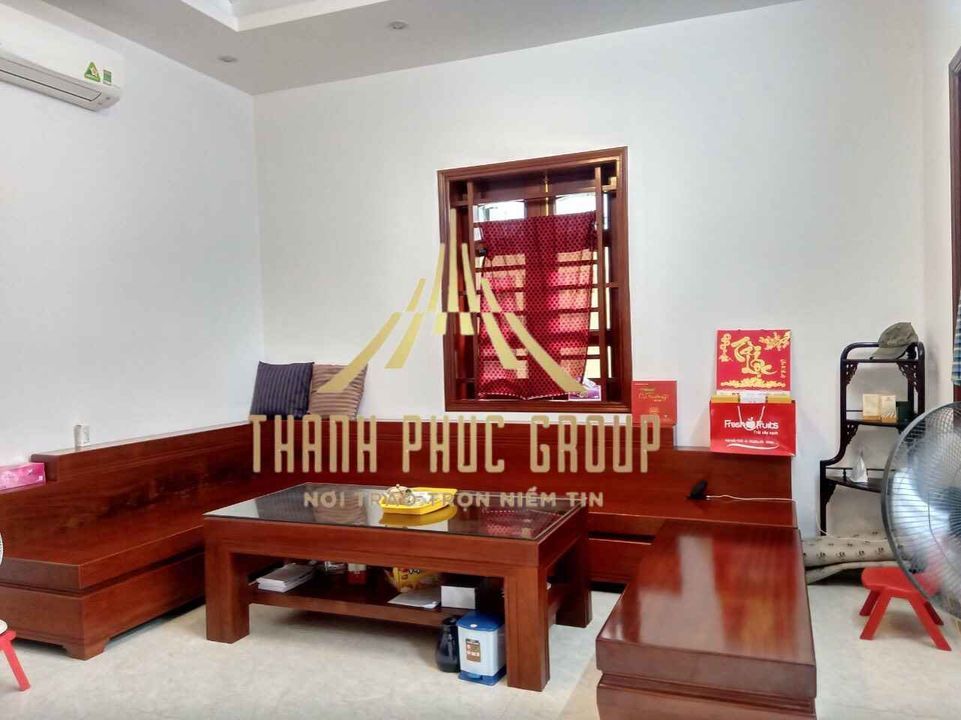 GIA ĐÌNH CHUYỂN LÊN HÀ NỘI MUỐN BÁN CĂN NHÀ VƯỜN 2 Tầng RỘNG 220M2 GẦN TIỂU HỌC NINH KHÁNH