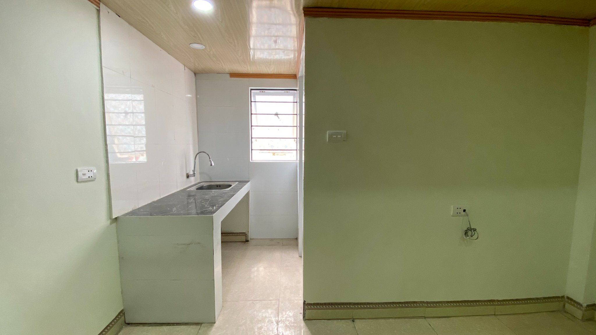 Nhà mình có dãy trọ Phòng đẹp, rộng rãi, thoáng mát, phù hợp với hộ gia đình. Phòng đầy đủ đồ