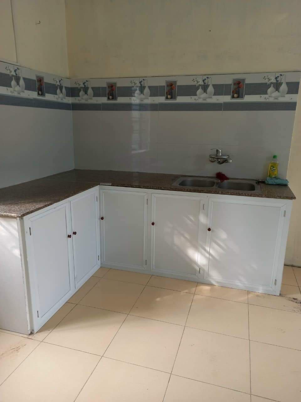 Chính chủ gửi bán ngôi nhà đẹp khang trang chỉ việc xách va ly về ở ngay tại Đội 6 Thôn Trung HL NG