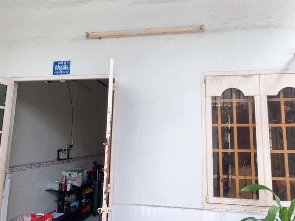 Bán nhà cấp 4 góc 2 mặt tiền phường tam hoà Biên Hoà chủ ngộp lắp rồi hạ chỉ còn 2 tỷ 250tr ạ