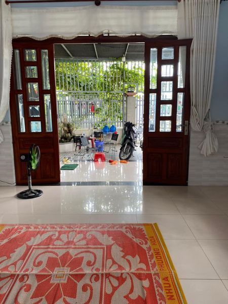 Cần bán gấp căn nhà cấp 4 phường tam hiệp TP biên hoà mới đường oto cach phạm văn thuận 50m