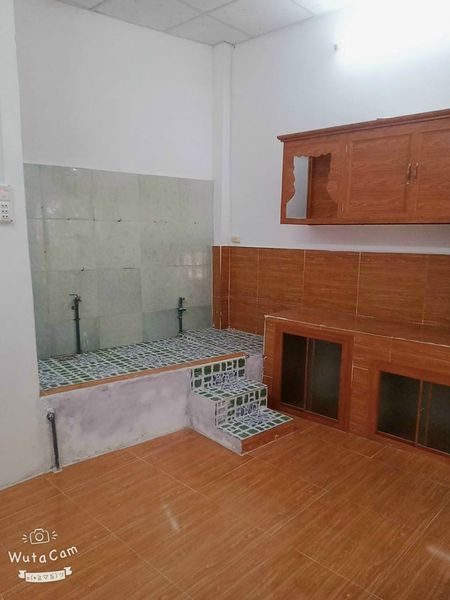 Cần bán căn nhà bé bé xinh xinh nhỏ đẹp thích hợp cho vk ck trẻ mới ra riêng
