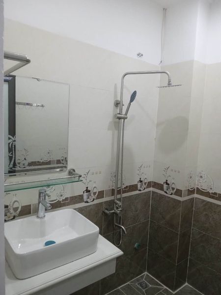Cho thuê nhà nguyên căn ở Lai Xá, Cầu Diễn Diện tích 32mx5T, 3PN Nhà mới tinh, đẹp Phù hợp ở gđ