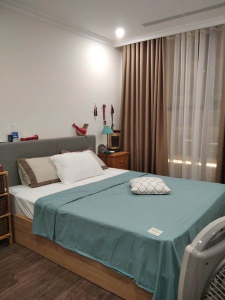 Cho thuê căn hộ toà Sunshine rvs, Phú Thượng , Tây Hồ , 2 phòng ngủ full đồ , dt 60m2