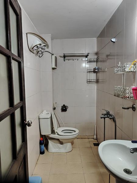 Cho thuê nhà riêng nguyên căn tại 69A Hoàng Văn Thái Diện tích đất 60m², nhà 2 mặt ngõ, gần trường