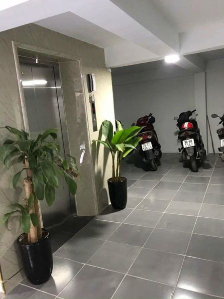 Bán CCMN 85M2 7TẦNG 23P KHÉP KÍN THANG MÁY LÔ GÓC 3 THOÁNG MỄ TRÌ THƯỢNG THU 115TR/TH