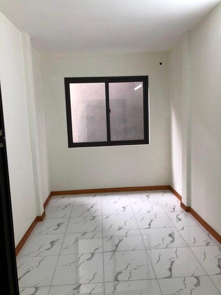 Bán nhà phố Trương Định 19m x 2.5tầng, MT: 4.5 m, GIÁ 2 tỷ có thương lượng