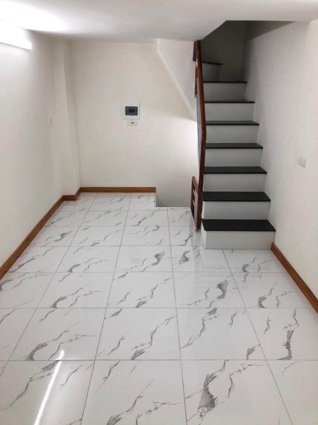 Bán nhà phố Trương Định 19m x 2.5tầng, MT: 4.5 m, GIÁ 2 tỷ có thương lượng
