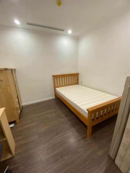 Cho thuê căn hộ toà Sunshine rvs, Phú Thượng , Tây Hồ , 2 phòng ngủ full đồ , dt 60m2