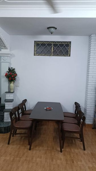 Chính chủ cần bán nhà nghĩa tân cầu giấy mặt sau học viện chính trị gần trường đại học điện lực