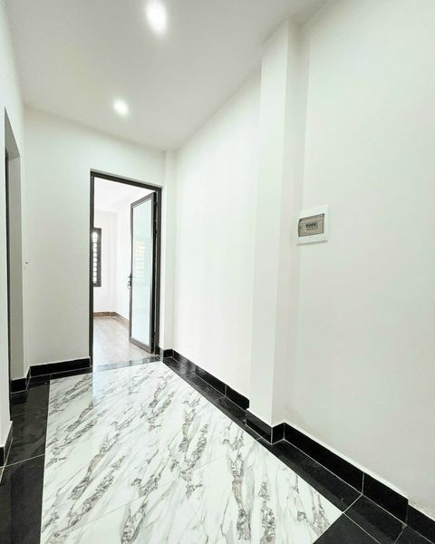 Hàng Hiếm ❤️❤️❤️ Lô góc Mặt Ngõ Kinh Doanh Hồ Sen - Quận Lê Chân Dành Cho các tín đồ Spa , Nail