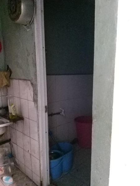 Bán nhà cấp 4 gác lửng kiệt 51 Tôn Đản vị trí ngay đầu đường. kiệt đẹp giá sụp hầm