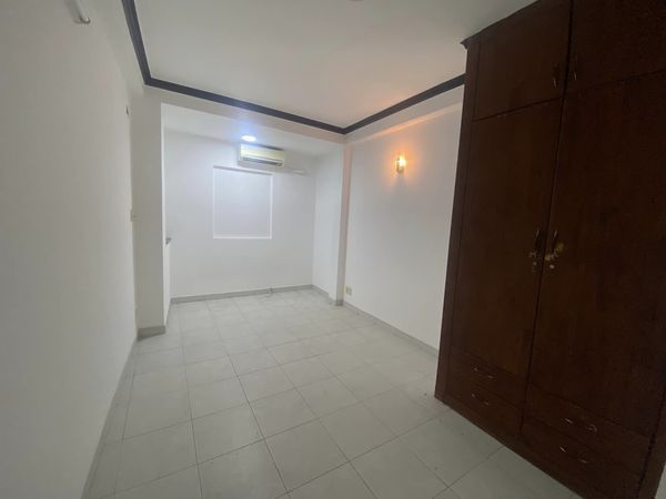 Cho thuê nhà nguyên căn đường Nguyễn Công Hoan , Phú Nhuận .