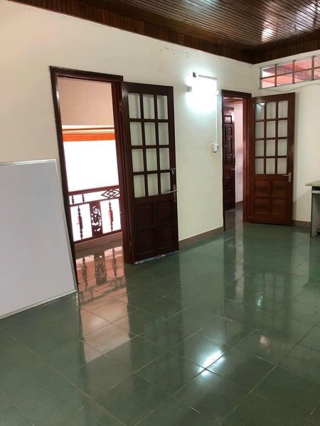 Cho thuê nhà nguyên căn mặt bằng rộng dtsd 200m, ngang 8m đinh thị vân thanh khê