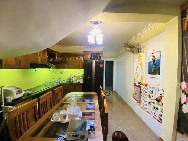 Bán nhà Miếu hai xã ☘️Diện tích: 60m2*3,5 tầng. 👙Công năng: 1pk-4ngủ-1thờ-1sân phơi. 📕SHCC