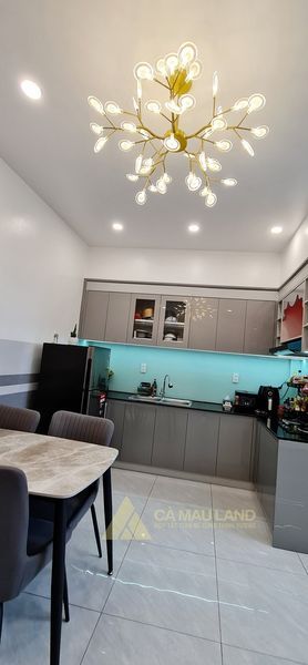 Bán nhà Kđt Bạch Đằng Cà Mau. Chỉ 500tr là sở hữu, dọn vào ở ngay !