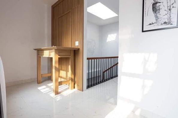 Nhà 3 Tầng 3 mê Kiệt Oto Núi Thành oto vào tận nơi vị trí trung tâm của Tp gần ngã 3 Trưng Nữ Vương