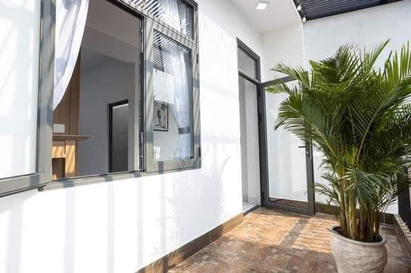 Nhà 3 Tầng 3 mê Kiệt Oto Núi Thành oto vào tận nơi vị trí trung tâm của Tp gần ngã 3 Trưng Nữ Vương