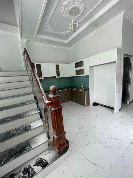 Cần bán gấp căn nhà Như hình 100%. Địa chỉ Xã bình chánh huyện bình chánh