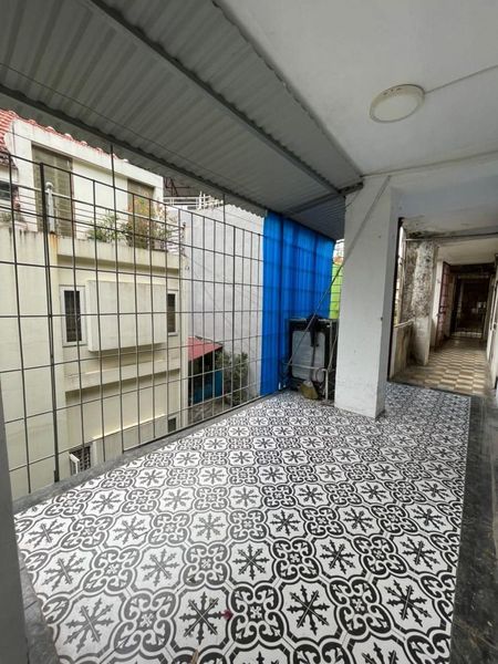 CẦN BÁN NHÀ TT KIM LIÊN - TRUNG TÂM QUẬN ĐỐNG ĐA - 80M- T4 - GIA : 2 . X TY