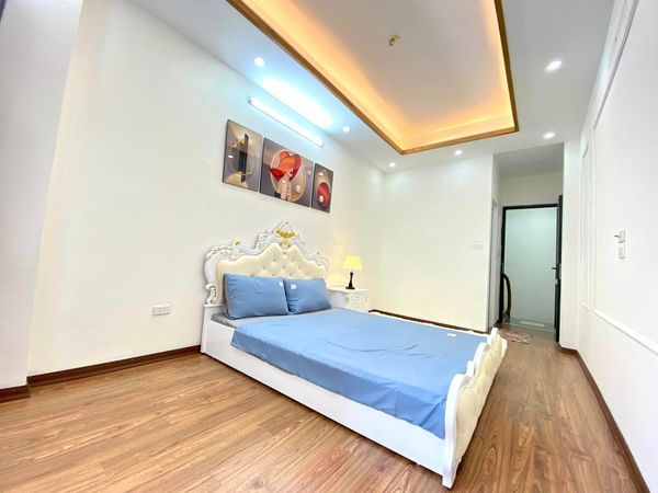 NHÀ NGÕ GIẾNG MỨT (HAI BÀ TRƯNG) , GẦN BÃI Ô TÔ – NGÕ RỘNG 2M, GẦN PHỐ LỚN BẠCH MAI