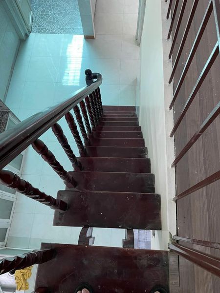 Bán Nhà 1 Trệt 1 Gác Hẻm Ba Gác Cách Đường 198 30m Cách Đỗ Xuân Hợp 100m Phước Long A Quận 9