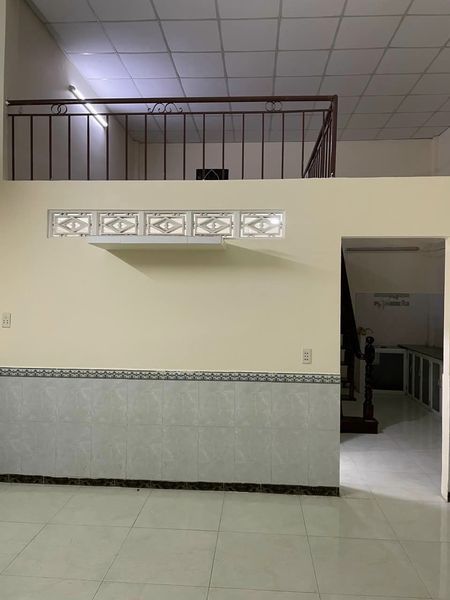 Bán Nhà 1 Trệt 1 Gác Hẻm Ba Gác Cách Đường 198 30m Cách Đỗ Xuân Hợp 100m Phước Long A Quận 9