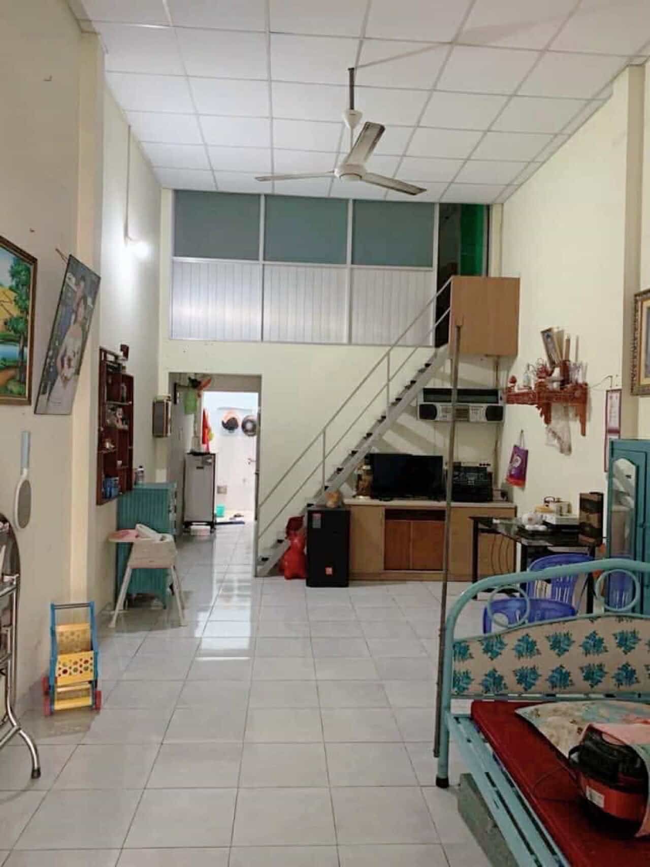 Bán nhà hxh cấp 4 có lửng 62m2 sát mt Trần Thị Năm Q12 , ngay trường MN Sơn Ca 5 , 3 tỷ nhỉnh