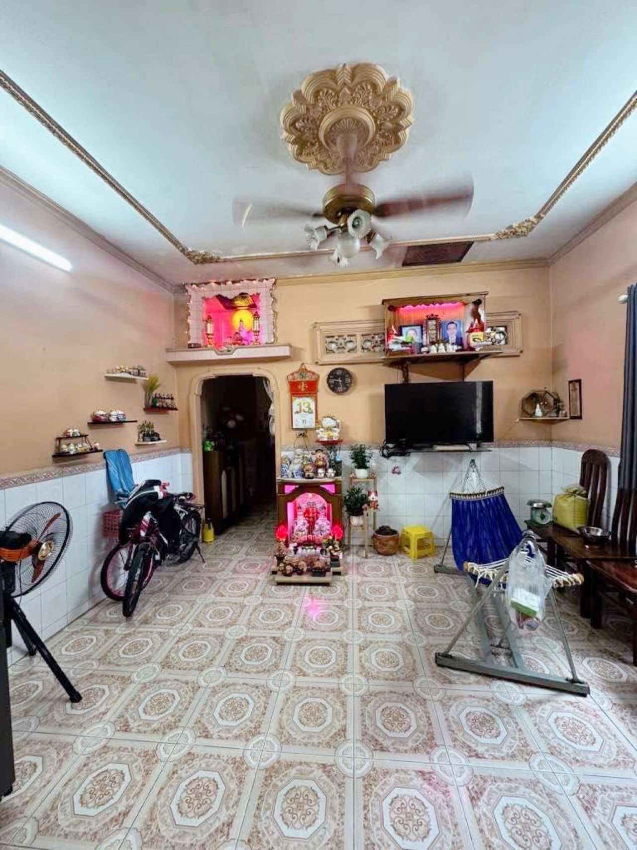 Nhà lô góc hxh thông 61m2-2tang Dương Thị Mười Q12 , ngay chợ Hạt Điều , 3 tỷ nhỉnh 0932030061