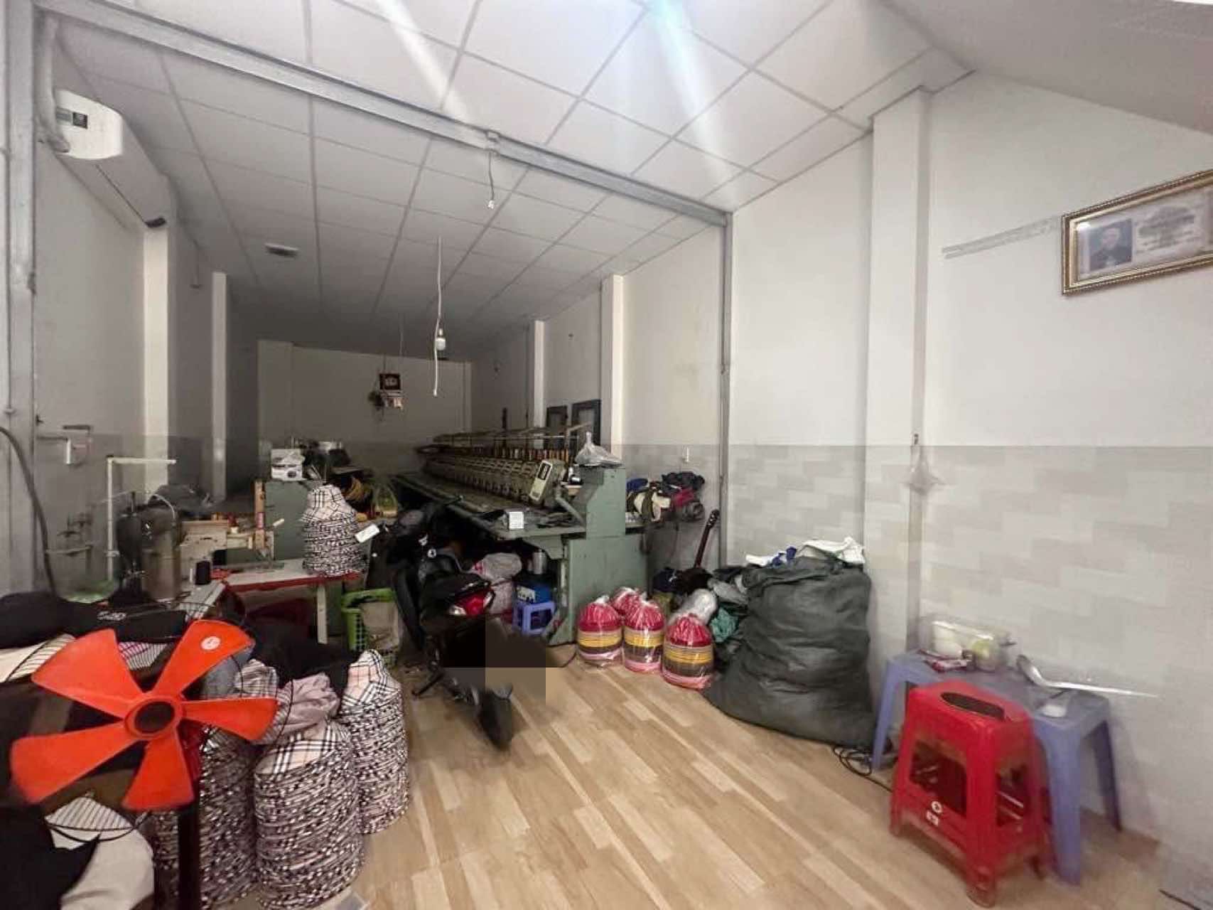 Bán nhà hxh 58m2-3tang Nguyễn Thị Đặng Q12 , liền kề chợ Nguyễn Văn Quá , 4 tỷ nhỉnh 0932030061