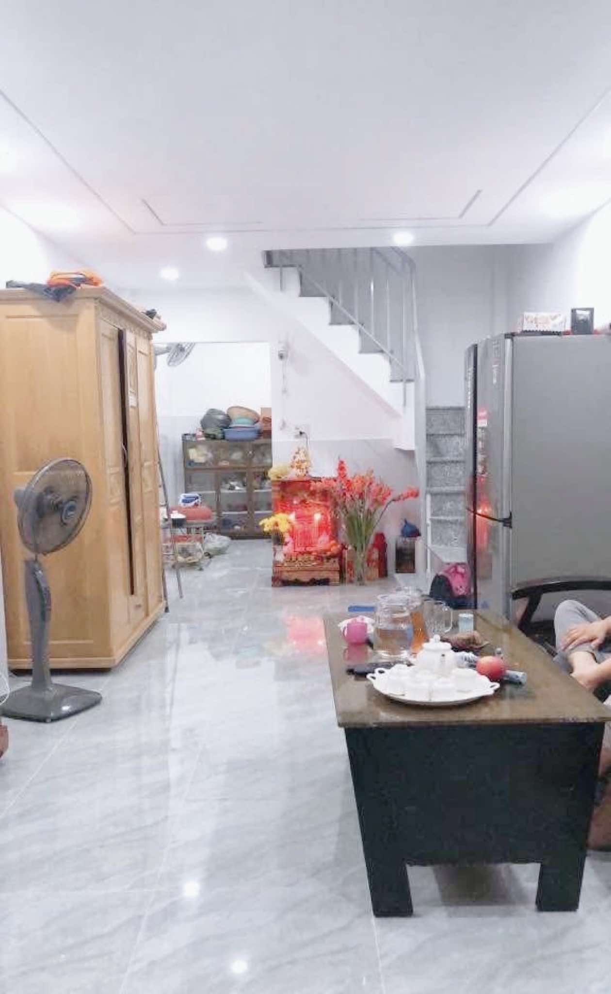 Bán nhà hxh thông 42m2-2tang sát mt Song Hành Q12 , liền kề Ngã Tư Trung Chánh - 3 tỷ nhỉnh