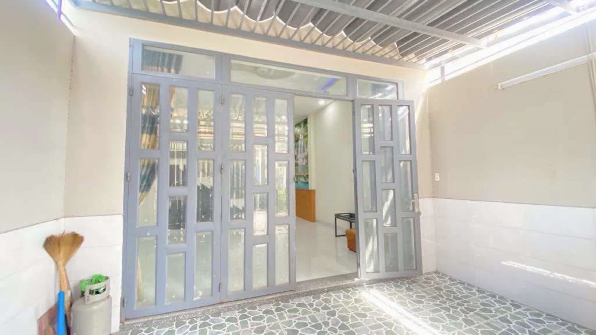 Bán nhà hxh 71m2-3tang sát mt Nguyễn Ảnh Thủ Q12 , liền kề Ngã Tư Nước Đá , 5 tỷ nhỉnh 0932030061