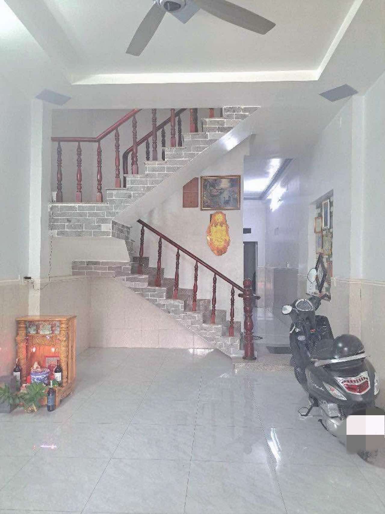 Bán nhà 72m2-3tang mt thụt Tân Thới Hiệp 13 , liền kề Bệnh Viện Q12 , 5 tỷ nhỉnh 0932030061