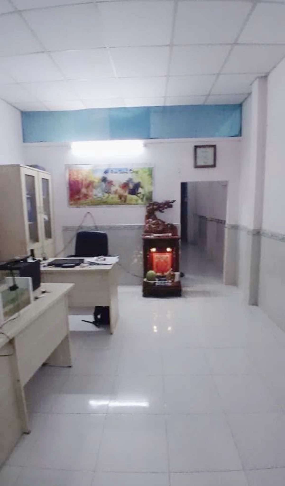 Bán nhà 101m2 cấp 4 mt Hiệp Thành 6 - Q12 , thu nhập 7tr/tr , sát chợ Hiệp Thành , 4 tỷ nhỉnh