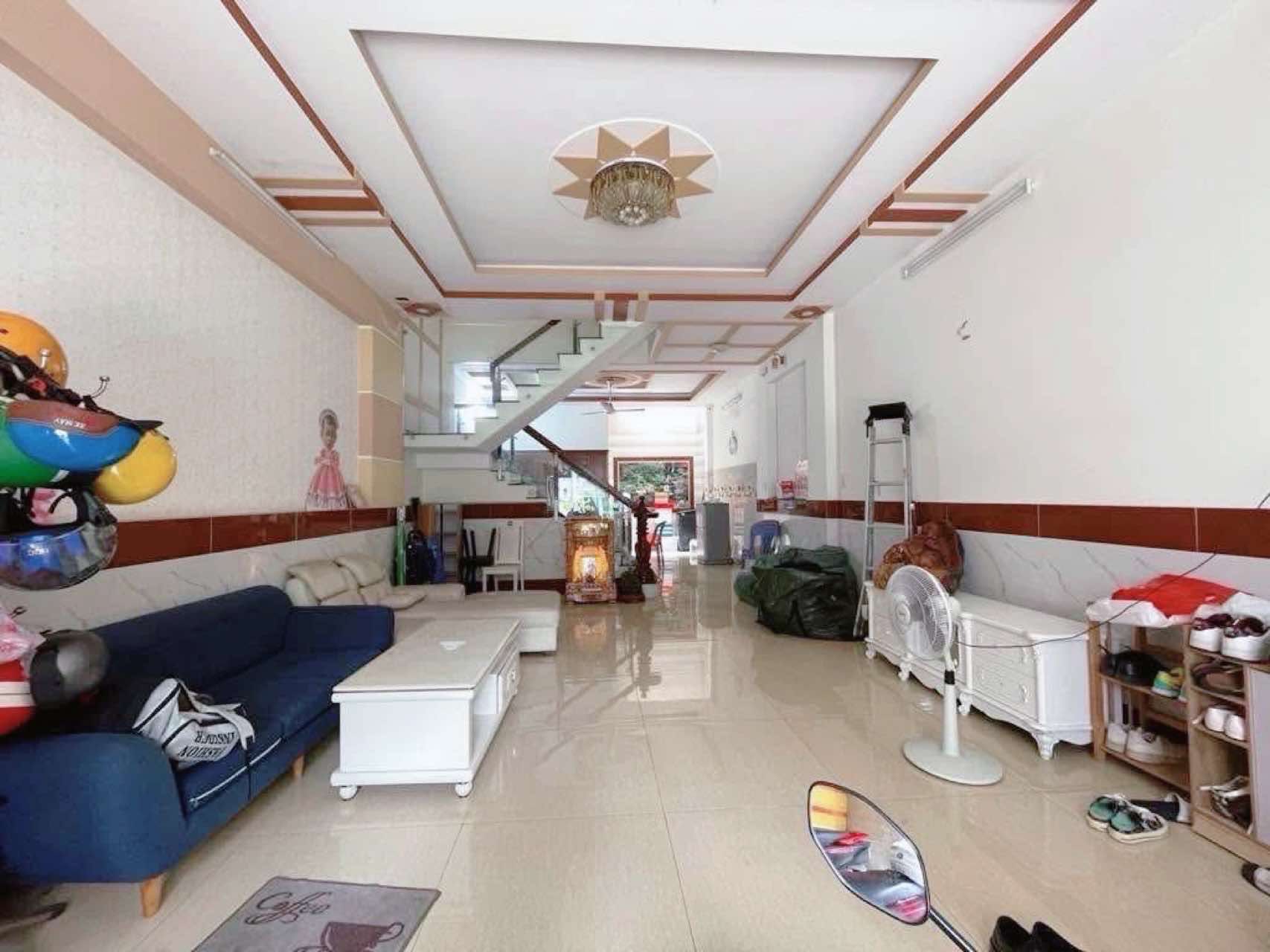 Bán nhà hẻm 409 Huỳnh Thị Hai Q12 , 63m2-3tang hxh , liền kề Đại Học GTVT , 5 tỷ nhỉnh 0932030061